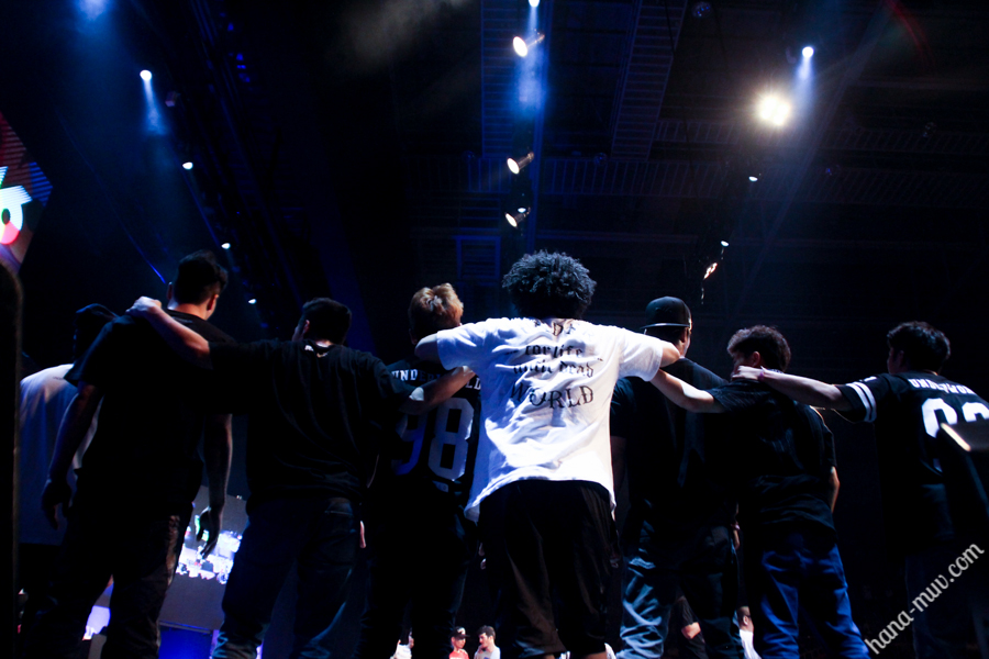 r16 seoul 2014 hana-muv.com photography-145