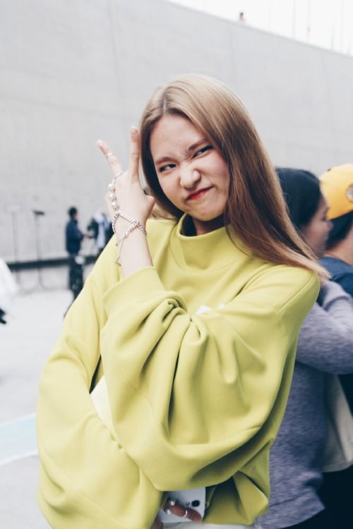 seoul streetstyle fashion hana-muv